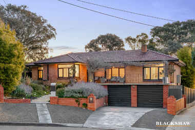 9 Northcott Street Crestwood