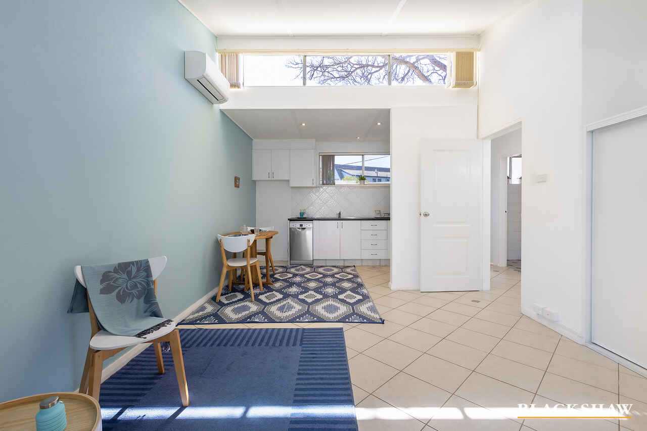 15/143 Carruthers Street Curtin