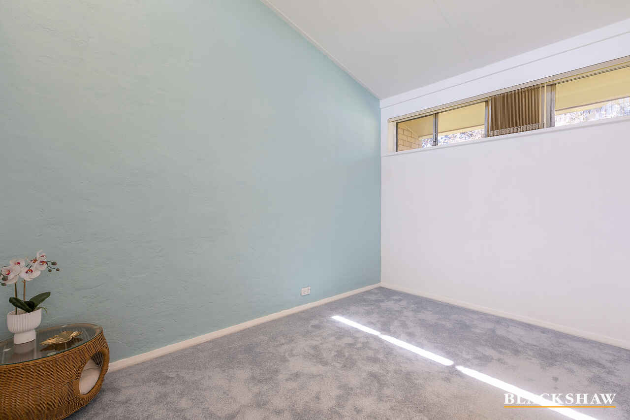 15/143 Carruthers Street Curtin