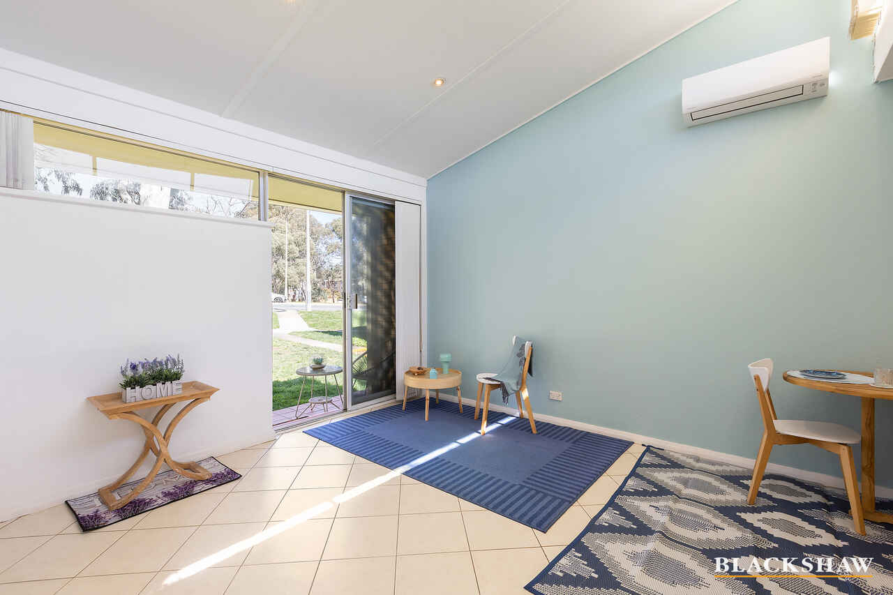 15/143 Carruthers Street Curtin