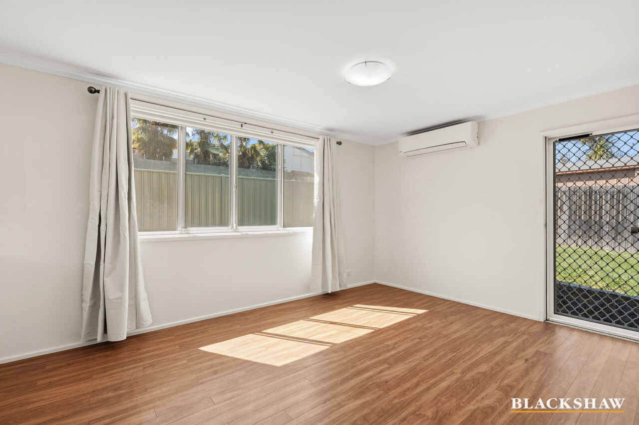 2/28 McInnes Street Weston