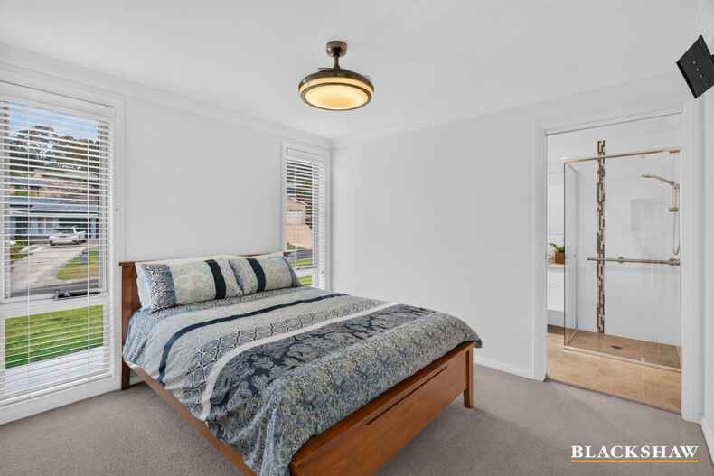 13b Angophora Place Catalina