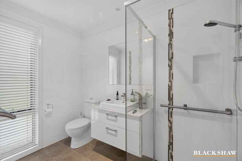 13b Angophora Place Catalina