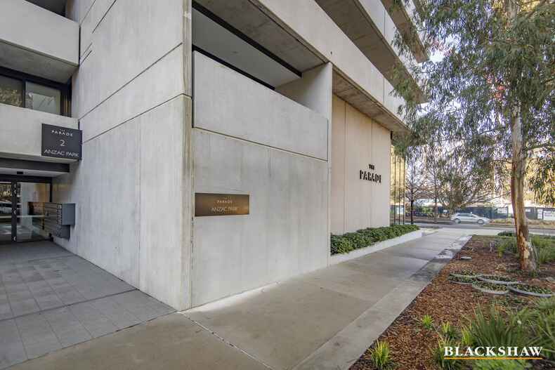 330/2 Anzac Parade Campbell