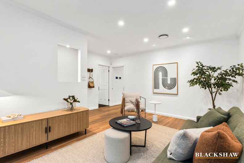 1/146 Kitchener Street Garran