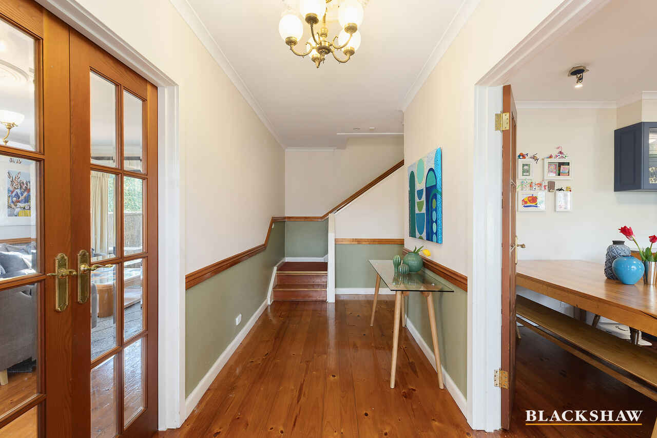 135 Monaro Crescent Red Hill
