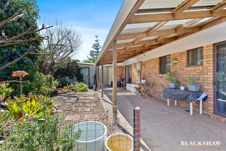 2 Moir Place Broulee
