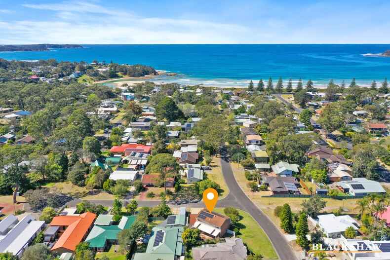 2 Moir Place Broulee