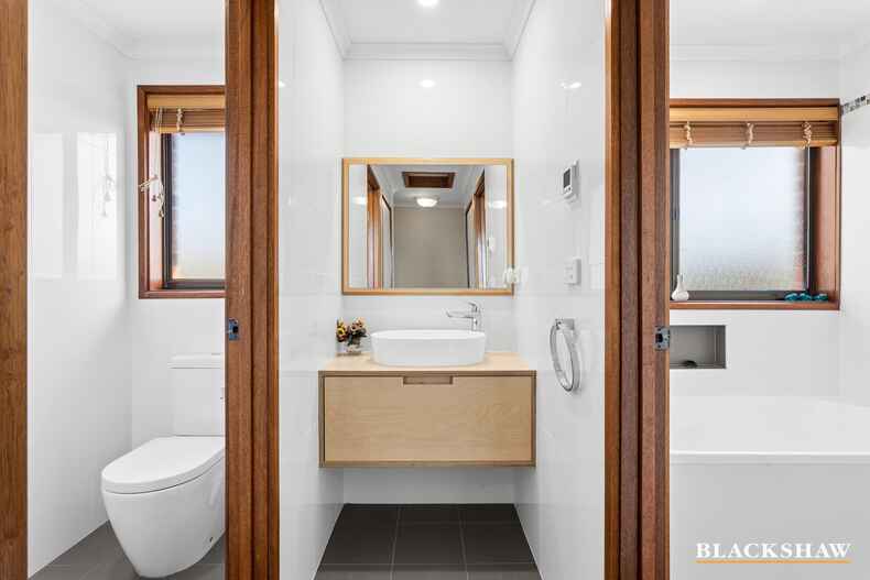 10 Buzacott Place Mckellar 10 Buzacott Place Mckellar