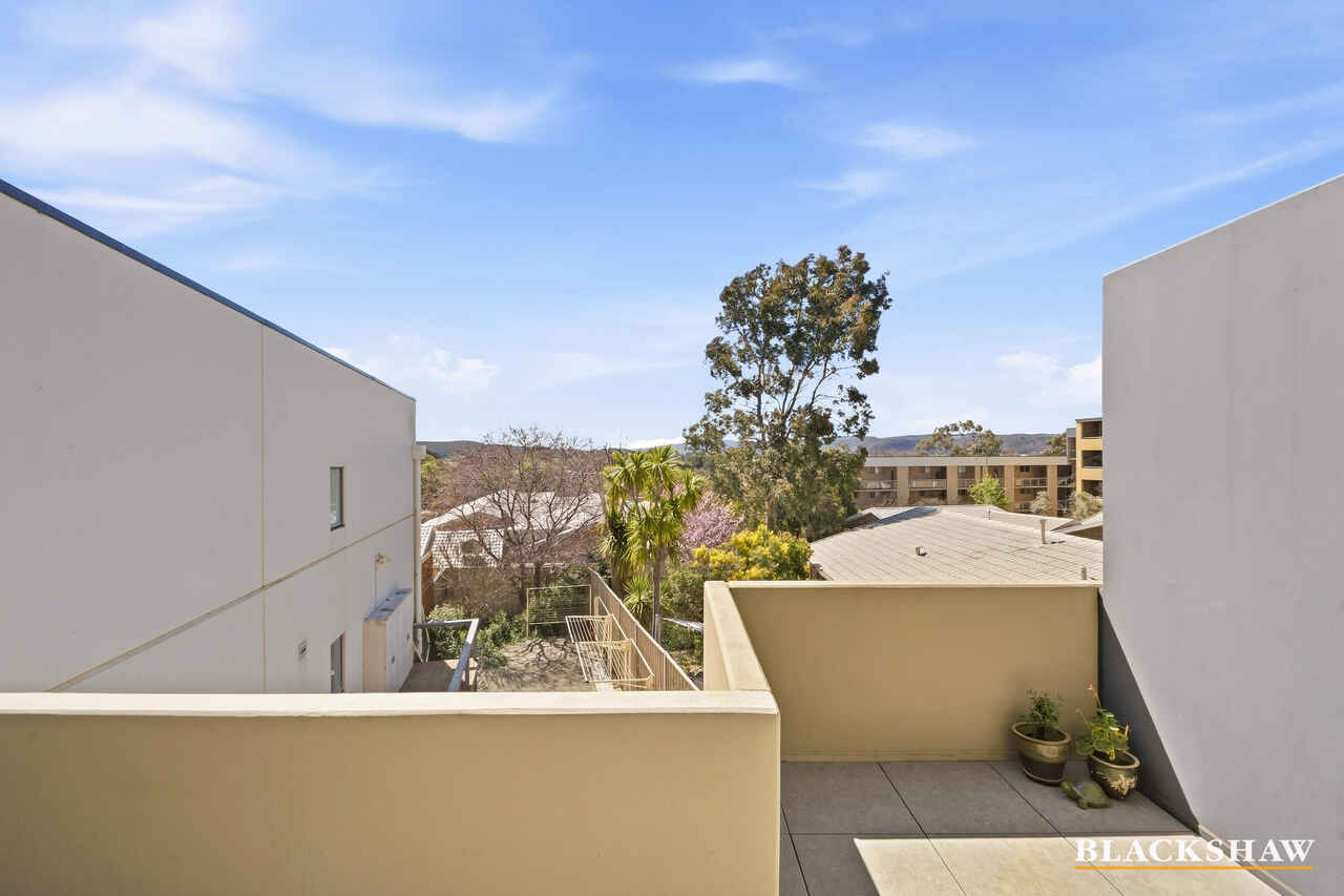 3C/17 Uriarra Road Queanbeyan