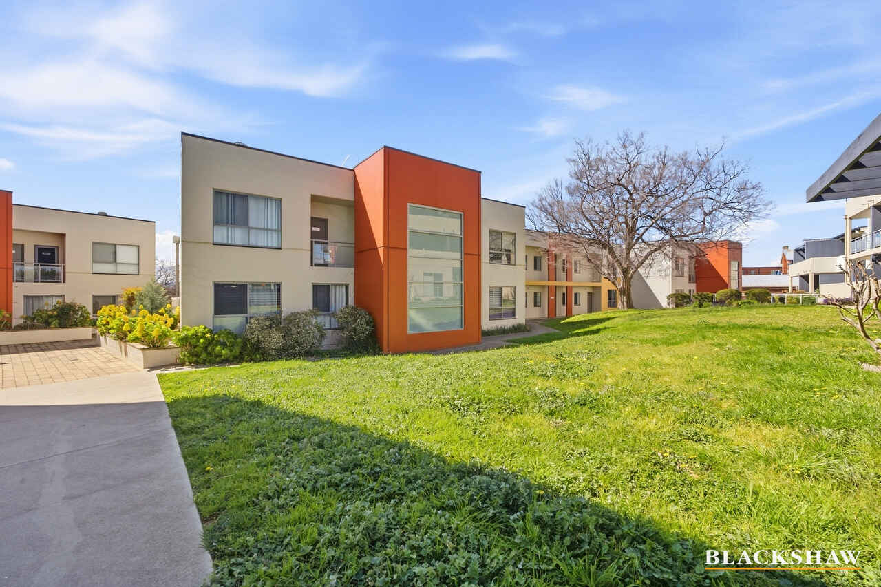 3C/17 Uriarra Road Queanbeyan