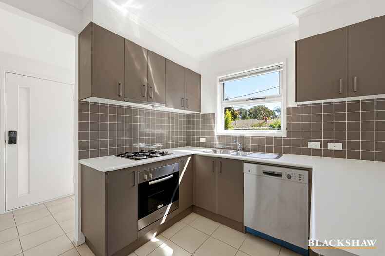 5/4 Taroona Place Lyons