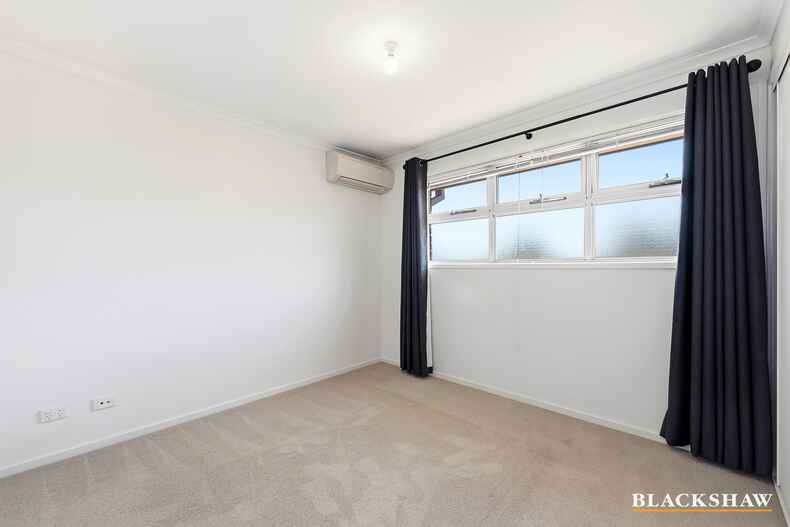 5/4 Taroona Place Lyons