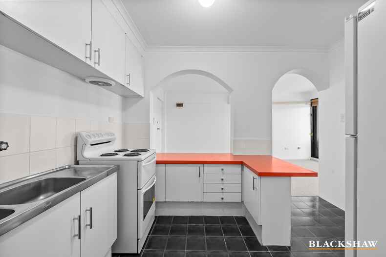 11/5 Crest Road Queanbeyan