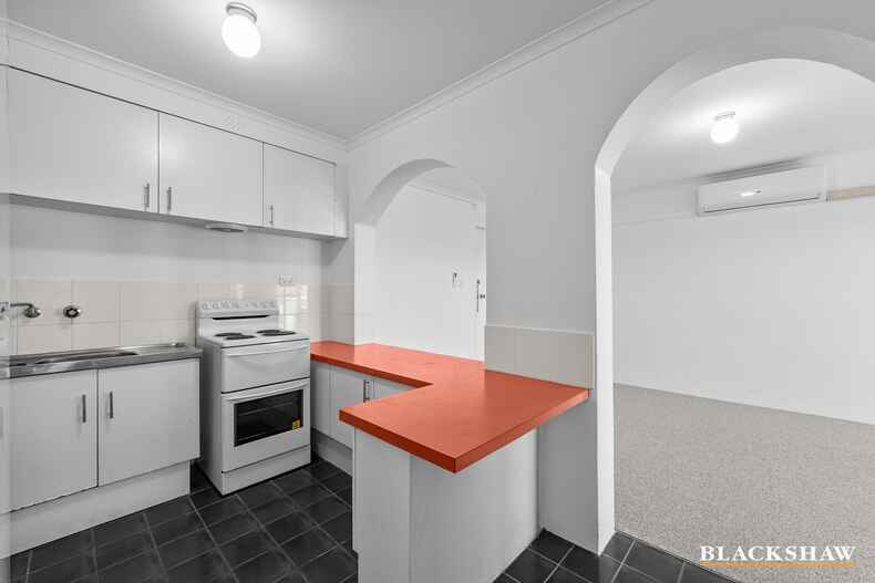 11/5 Crest Road Queanbeyan