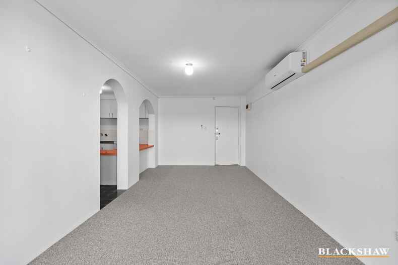 11/5 Crest Road Queanbeyan