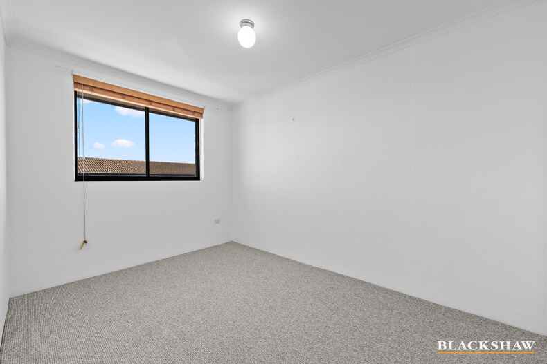 11/5 Crest Road Queanbeyan