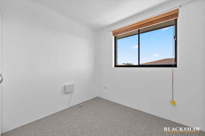 11/5 Crest Road Queanbeyan