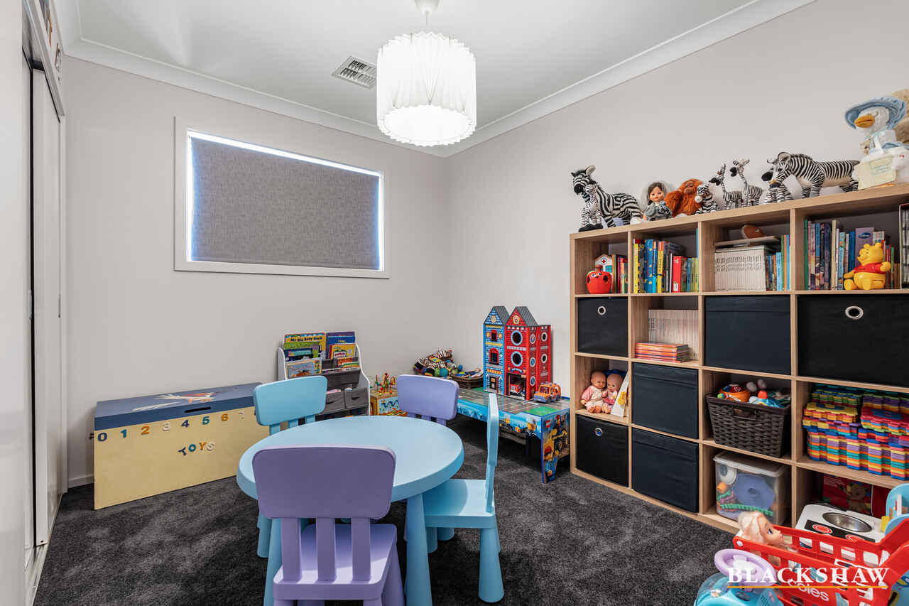 8 Galloway Place Bungendore
