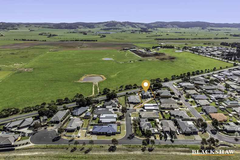 8 Galloway Place Bungendore 8 Galloway Place Bungendore