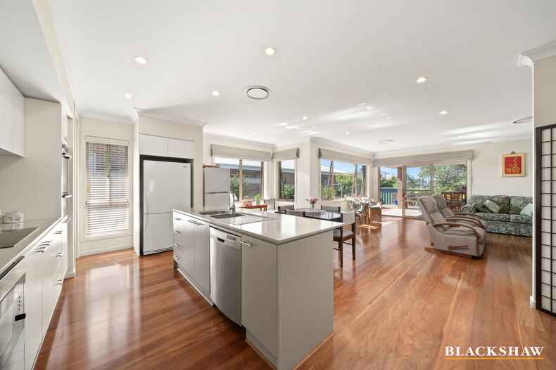 7 Lacewing Street Wright