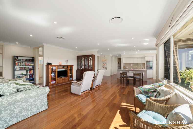 7 Lacewing Street Wright