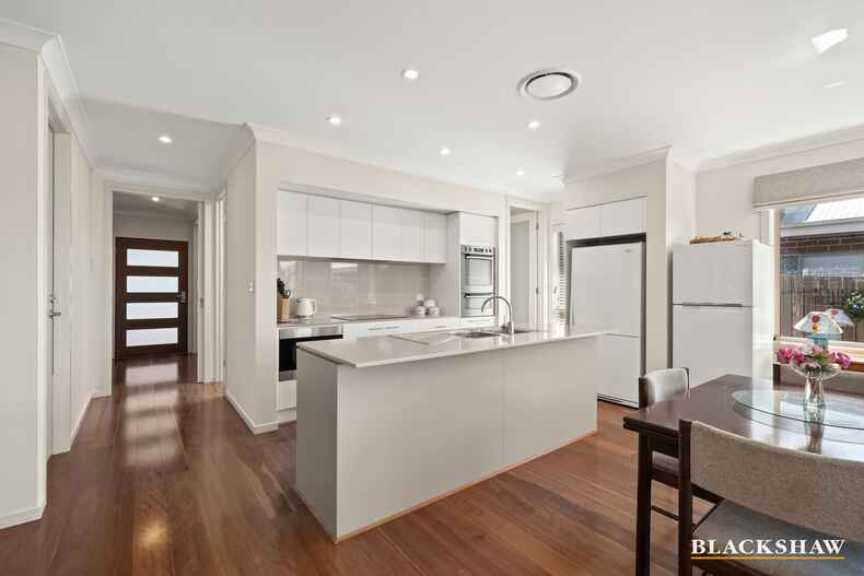 7 Lacewing Street Wright