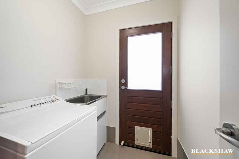 7 Lacewing Street Wright