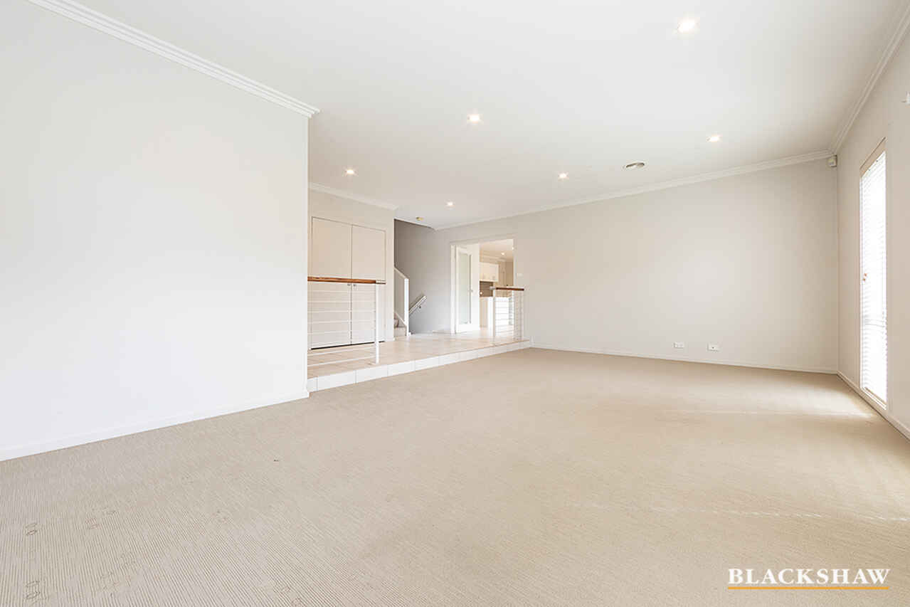 5 Gurrana Street Jerrabomberra