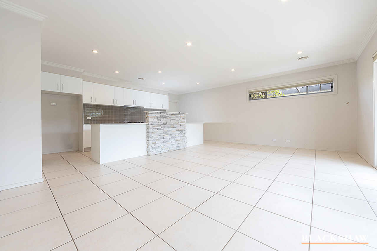 5 Gurrana Street Jerrabomberra