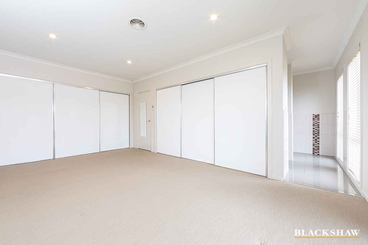 5 Gurrana Street Jerrabomberra