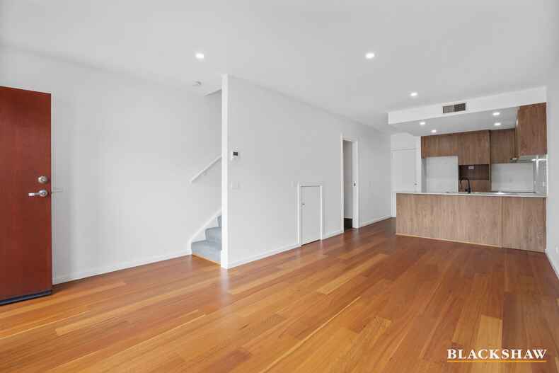 12A Harold White Avenue Coombs