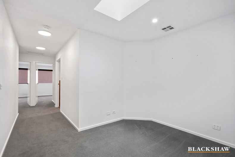 12A Harold White Avenue Coombs