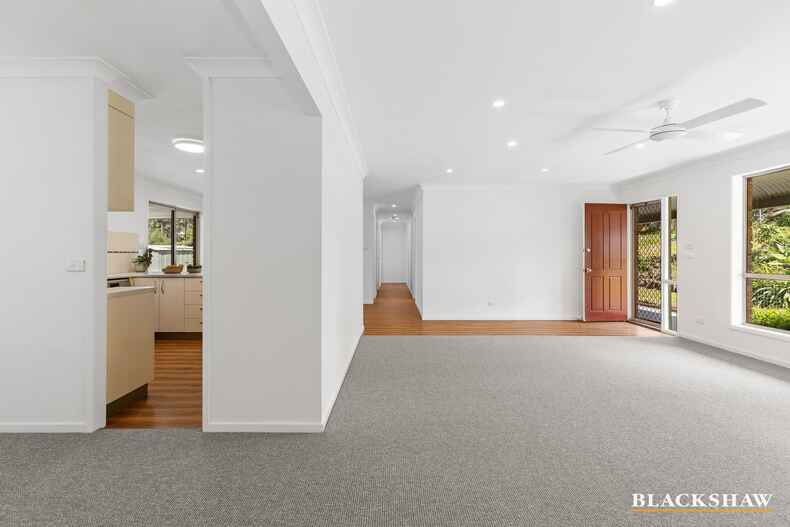 7 Thomas Mitchell Crescent Sunshine Bay