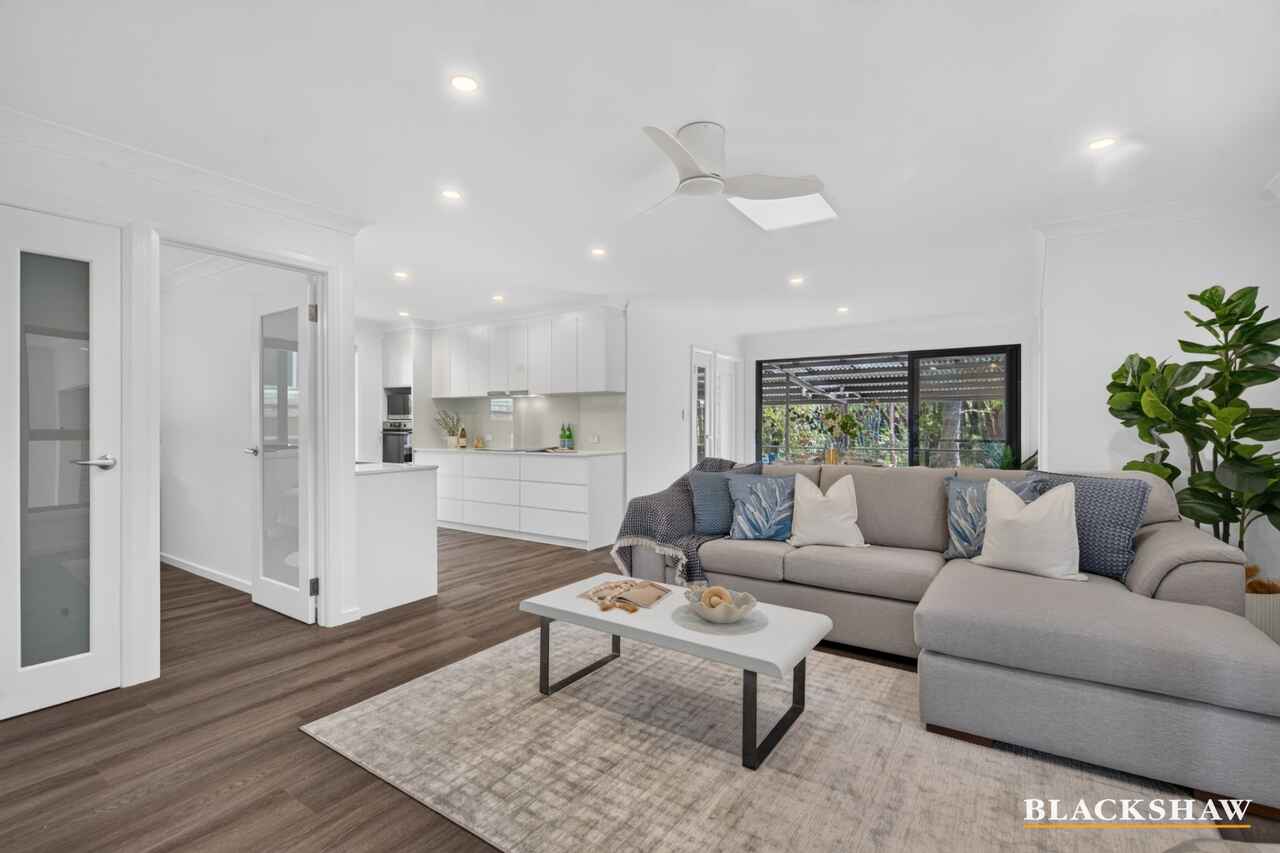 27 Sandy Place Long Beach