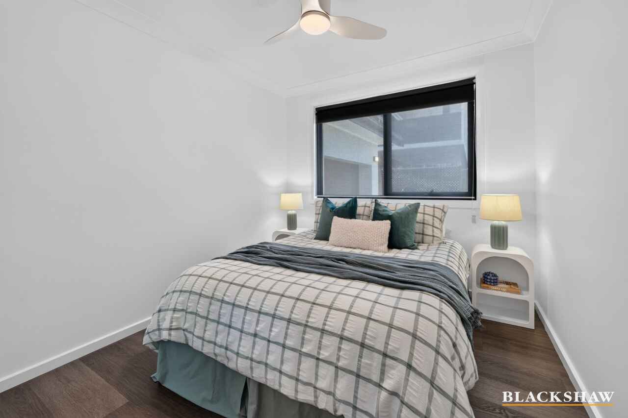 27 Sandy Place Long Beach