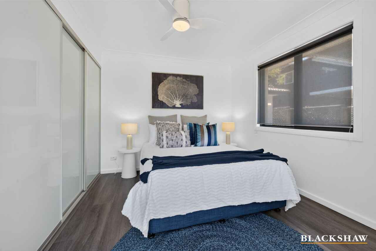 27 Sandy Place Long Beach