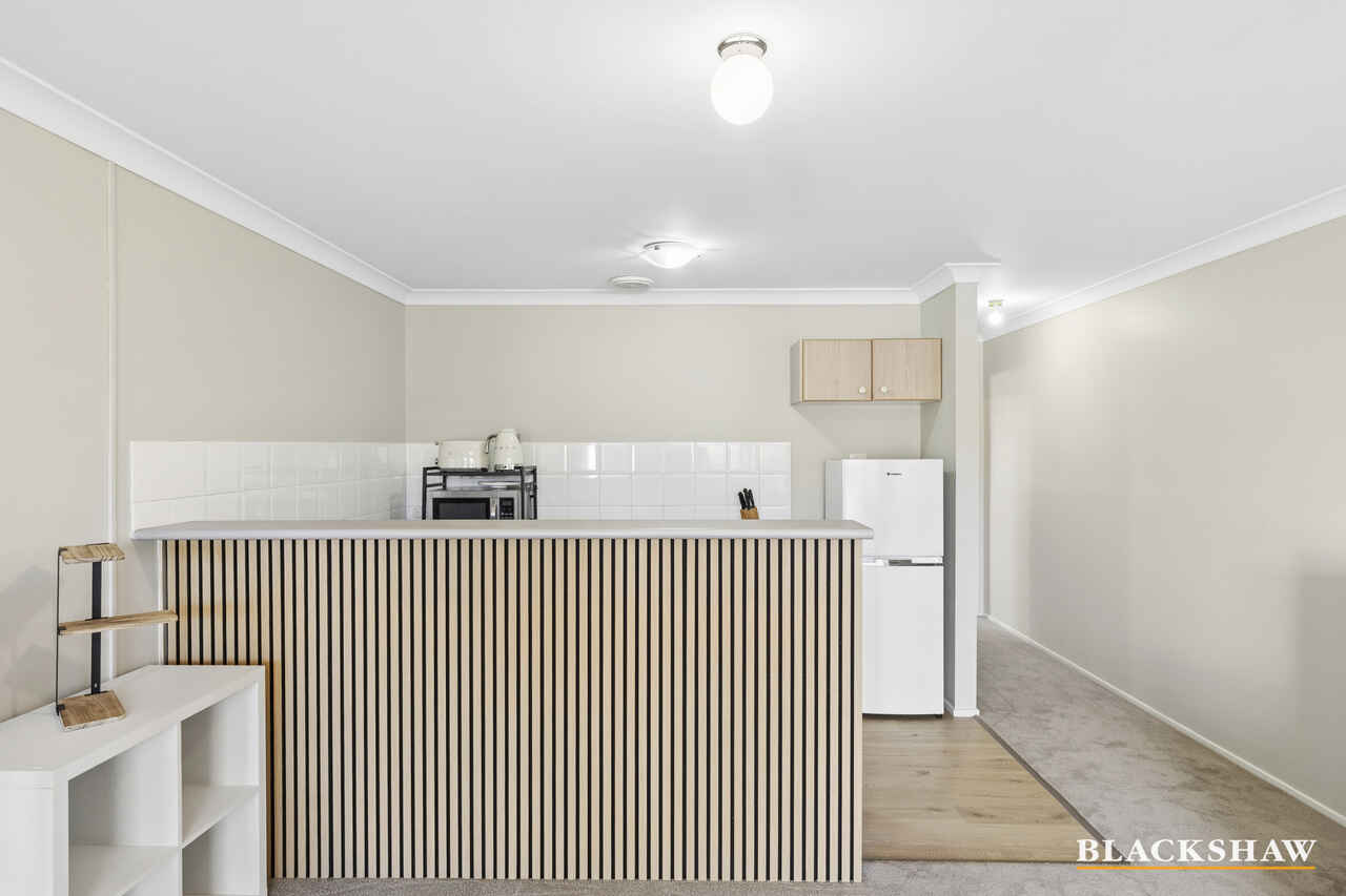 32/12 Albermarle Place Phillip