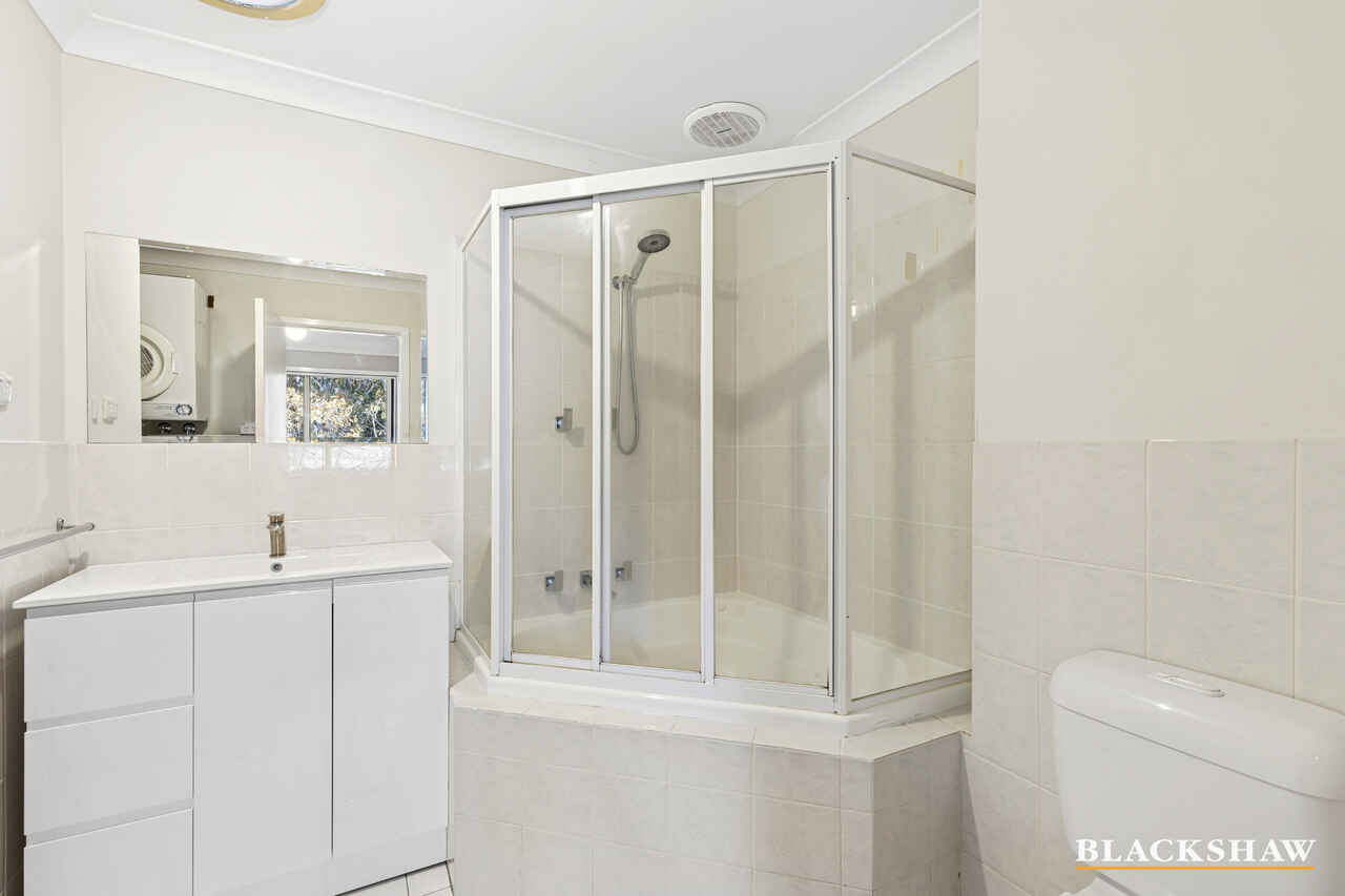 32/12 Albermarle Place Phillip