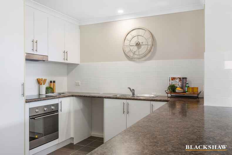 9 Constance Stone Street Macgregor 9 Constance Stone Street Macgregor