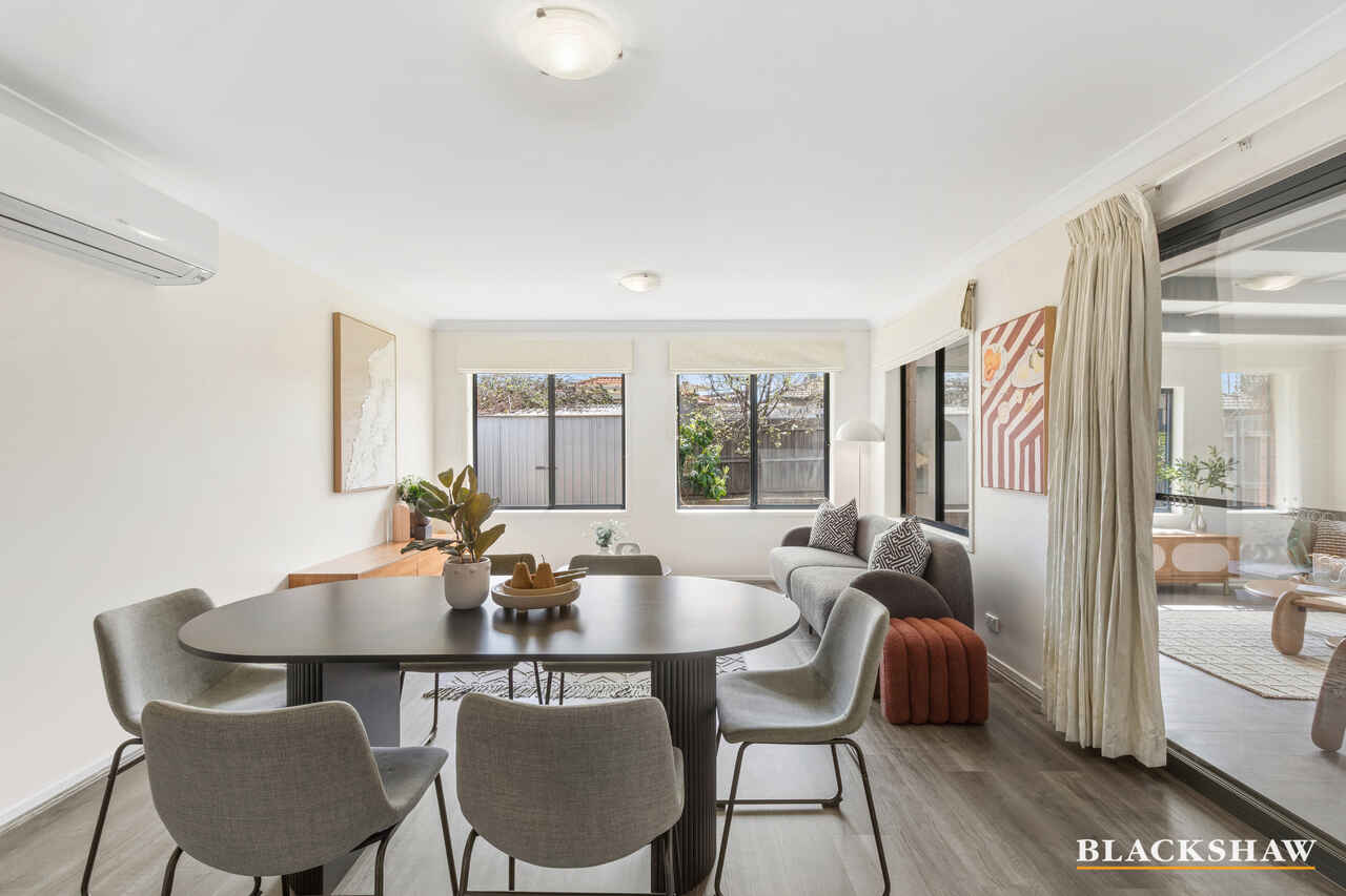 9 Constance Stone Street Macgregor