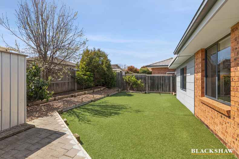 9 Constance Stone Street Macgregor 9 Constance Stone Street Macgregor