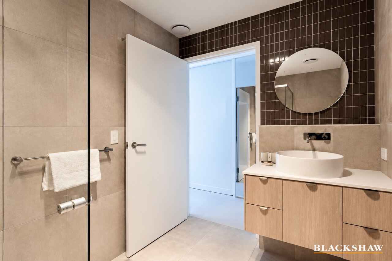 13/1A Herarde Street Batemans Bay
