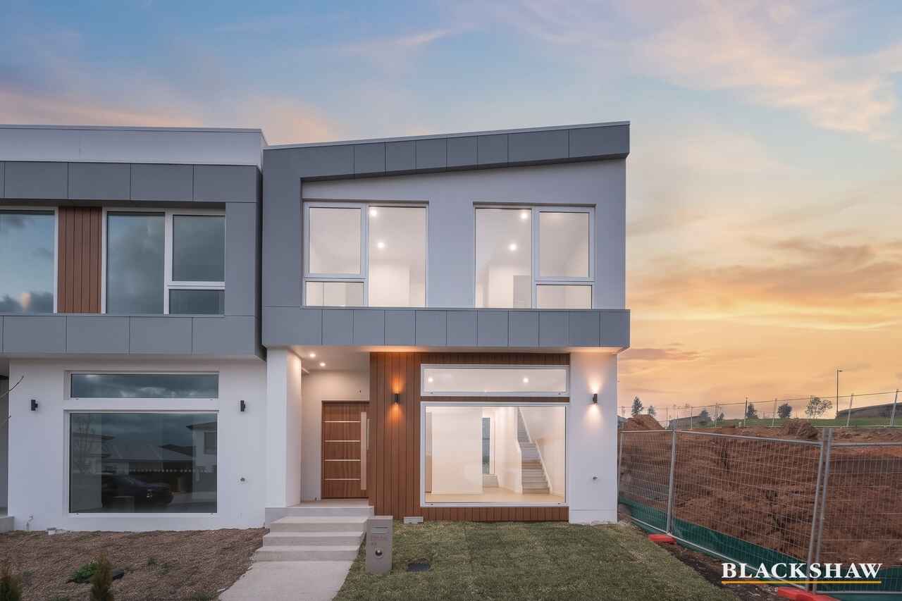 29 Malcolm Cole Terrace Whitlam