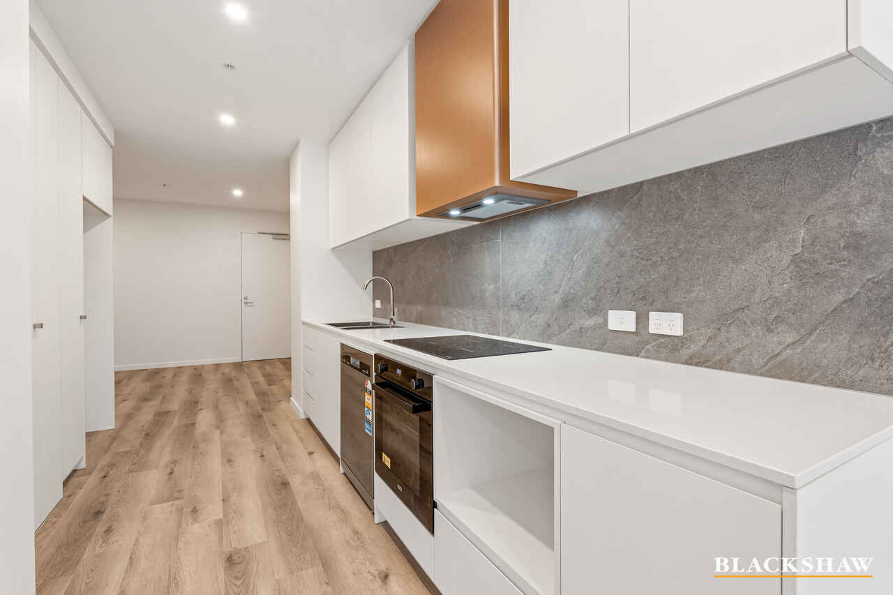 LG08/170 Anthony Rolfe Avenue Gungahlin