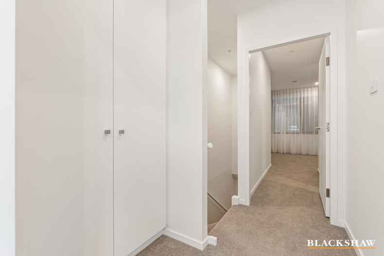 LG08/170 Anthony Rolfe Avenue Gungahlin LG08/170 Anthony Rolfe Avenue Gungahlin