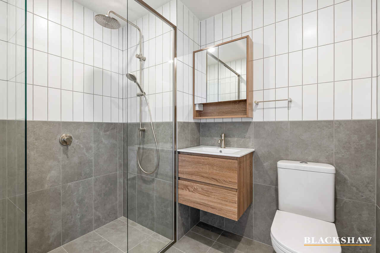 LG08/170 Anthony Rolfe Avenue Gungahlin