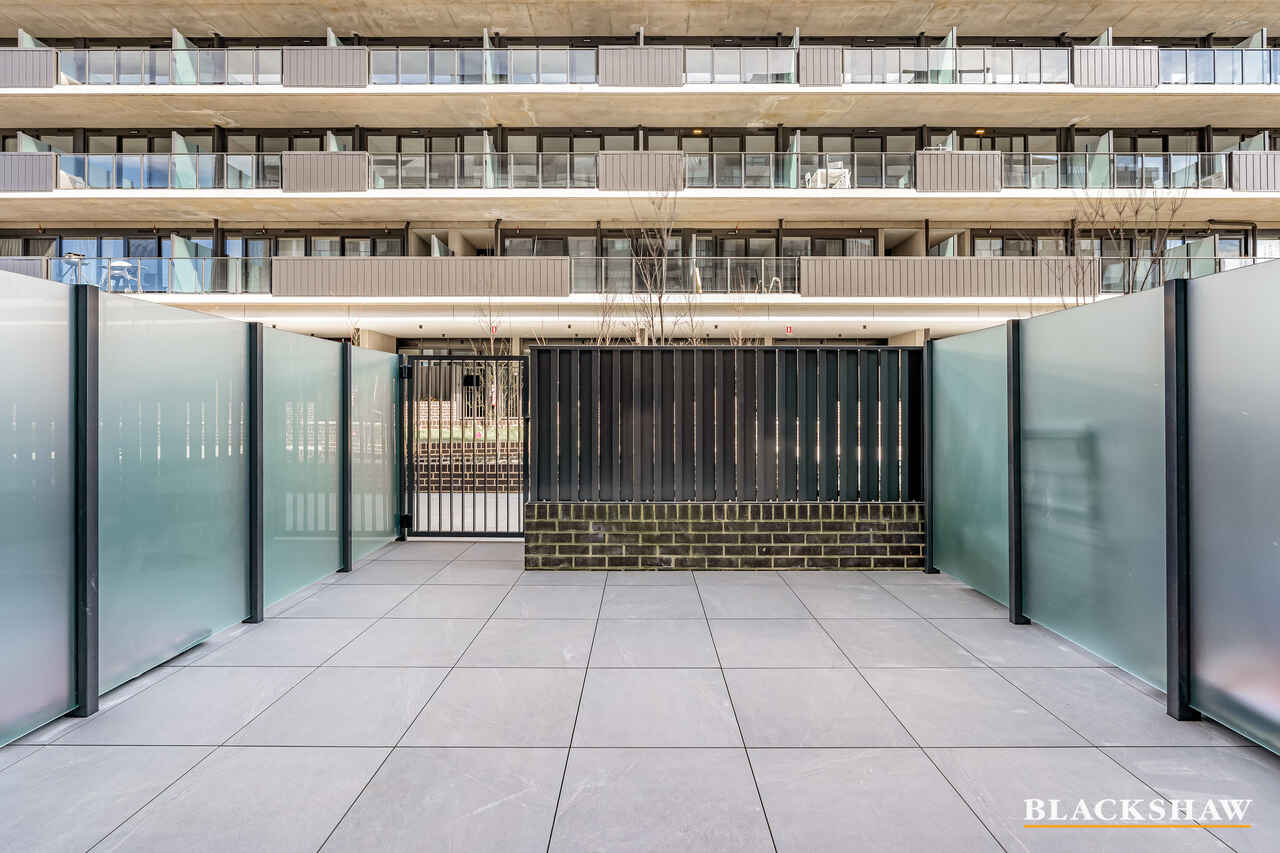 LG08/170 Anthony Rolfe Avenue Gungahlin