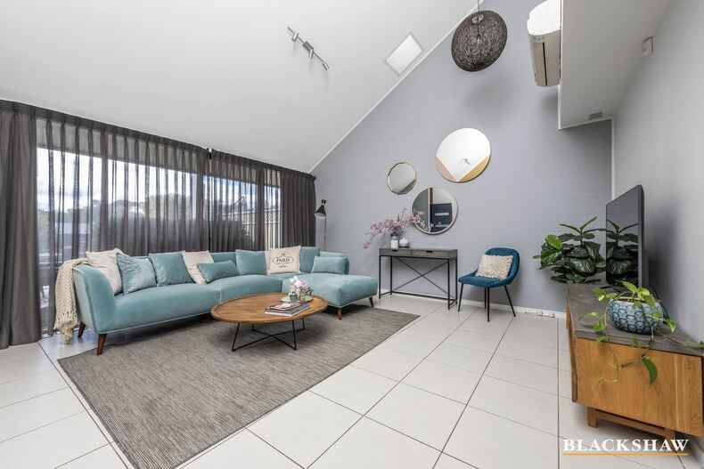 18 MacLachlan Street Holder 18 MacLachlan Street Holder