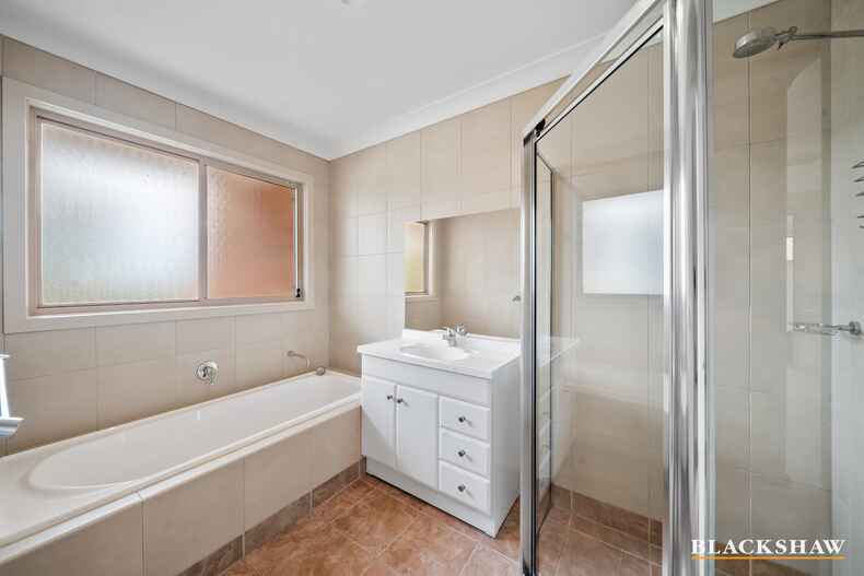 3/10 Ford  Queanbeyan